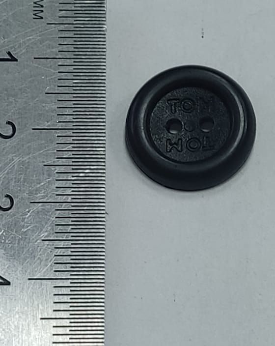 Пуговицы D17, черные, 2 прокола, "том" (1000шт)
