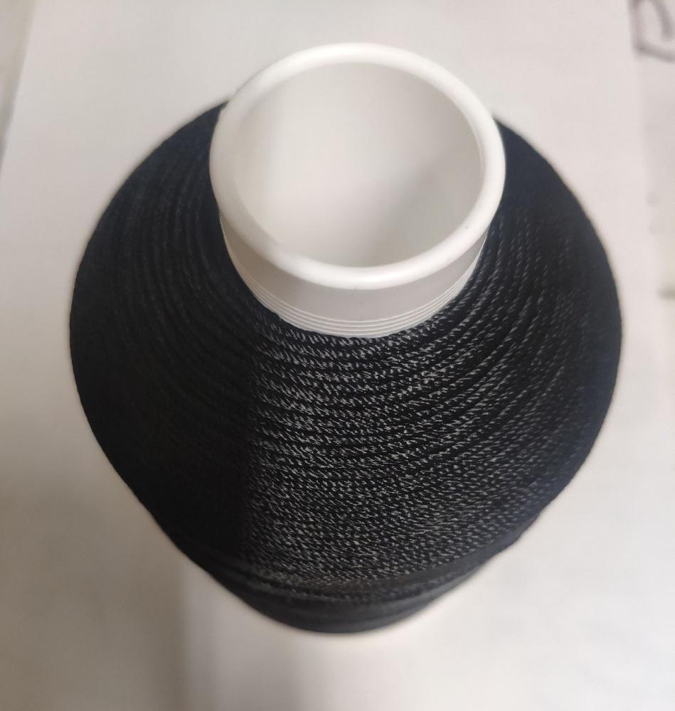 Нитки лавсан 170Л 2000м цвет черный